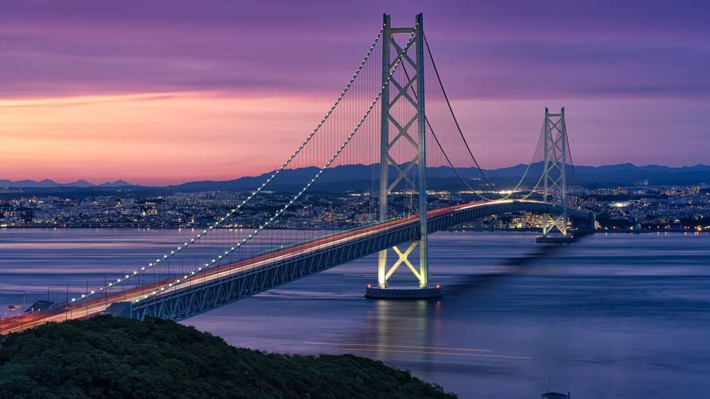 Japan’s Akashi Kaikyo Bridge Gets A Free Life-Size Minecraft Map