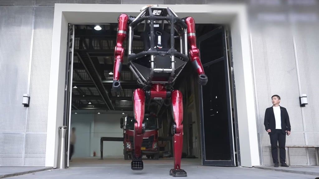 Unitree’s US$650K Rideable GD01 Mech Is Gundam Dreams With a Very Real Price Tag