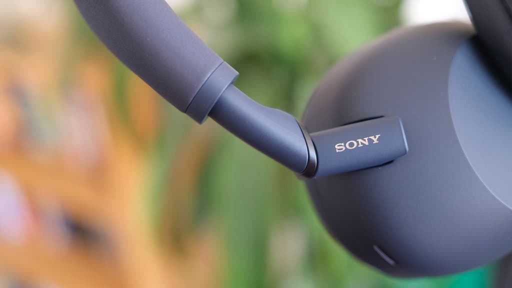 Sony 流出的 WH-1000XX ColleXion,看起來像是給高級音響粉的奢華版 XM6